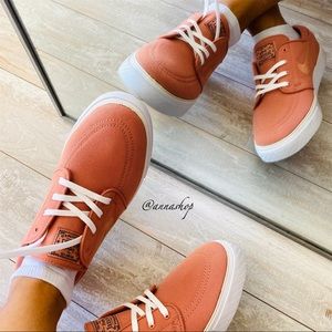 janoski terracotta